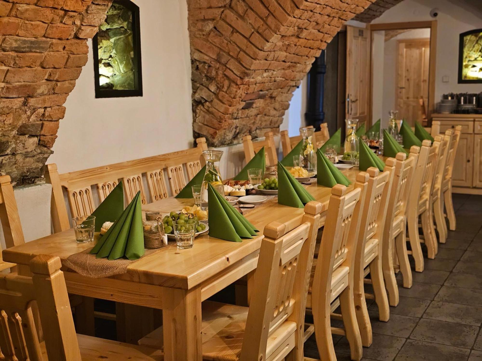 Balonovy Hotel A Pivovar Radesin ภายนอก รูปภาพ